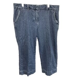 L.L. Bean women's Blue denim Cropped capri pants Front Zip Pockets Sz 16 Petite